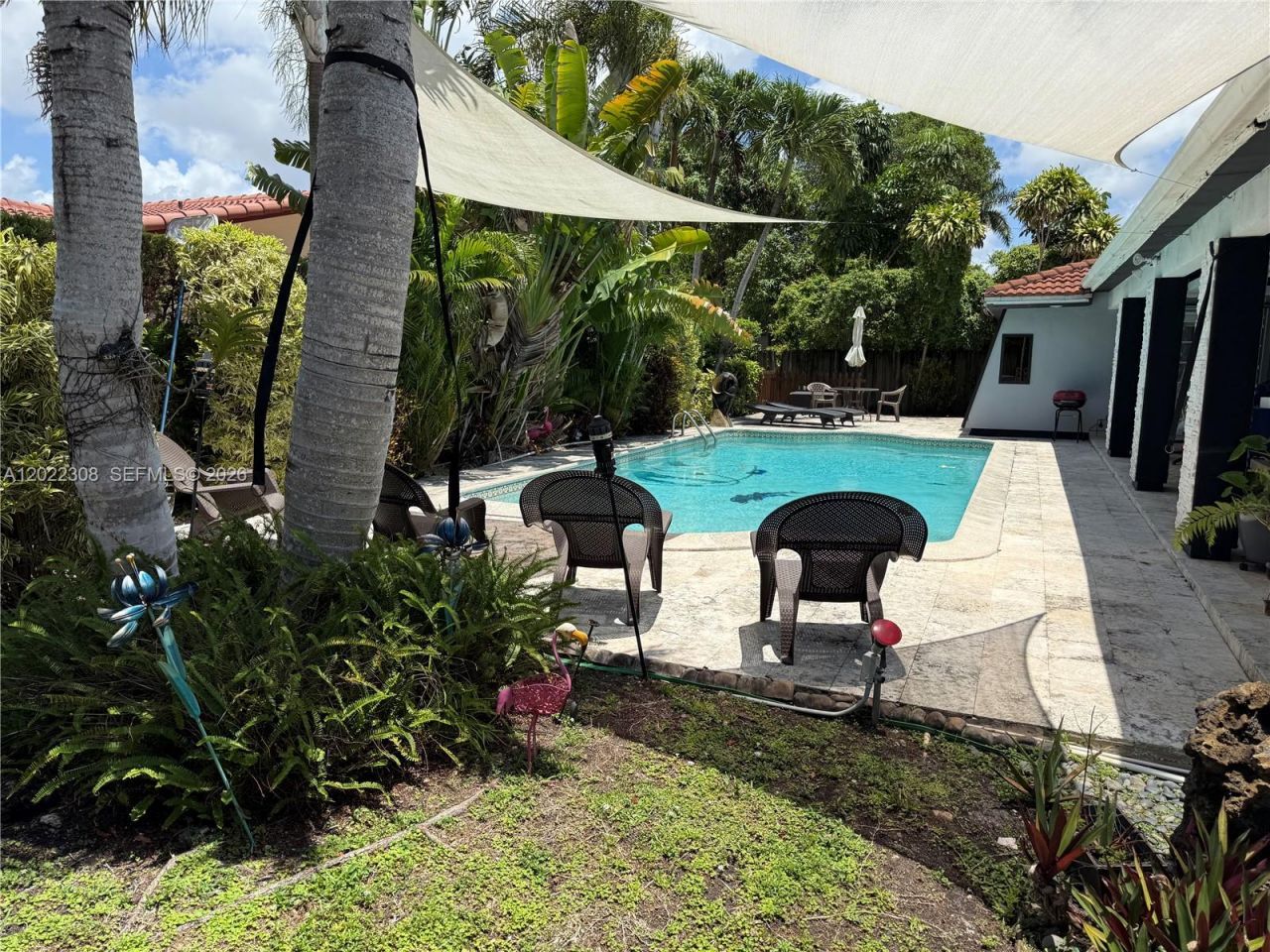 9999 SW 21st St, Miami, FL 33165 Photo