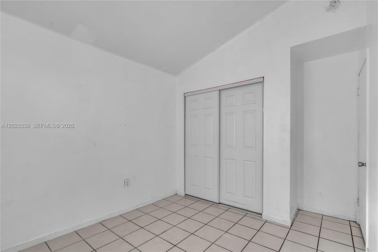 94 NW 69th St , Miami, FL 33150 Photo