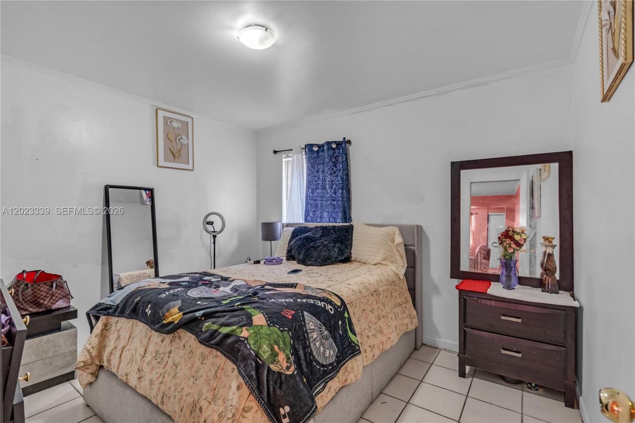 94 NW 69th St , Miami, FL 33150 Photo