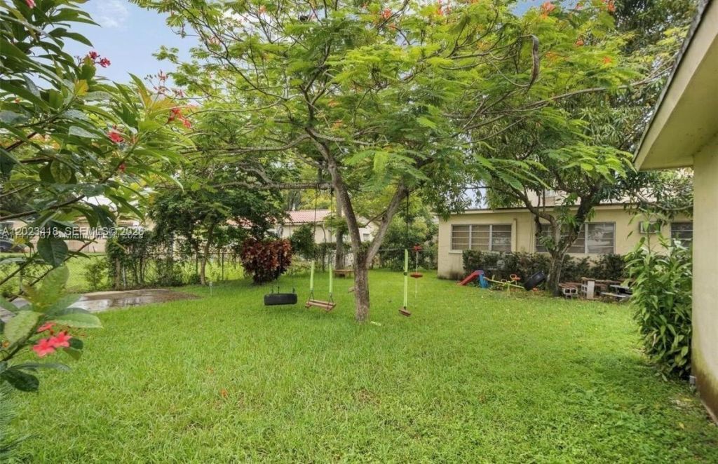 72 Palmetto Dr, Miami Springs, FL 33166 Photo