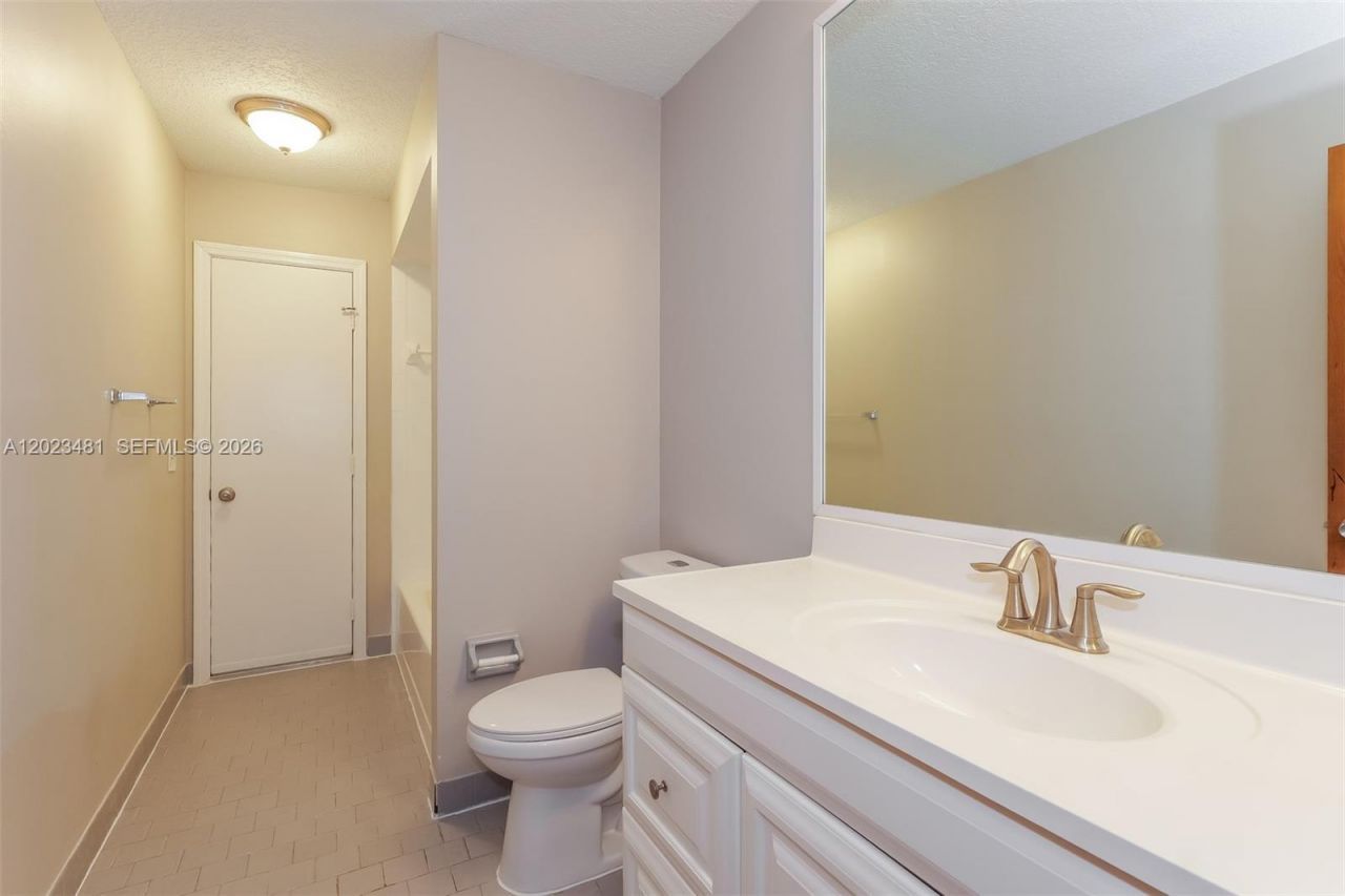 878 Daffodil Dr , Wellington, FL 33414 Photo