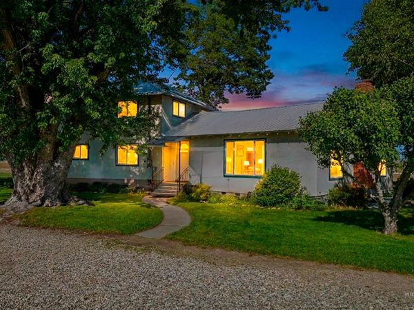 8600 Hillview Rd, Emmett, ID 83617
