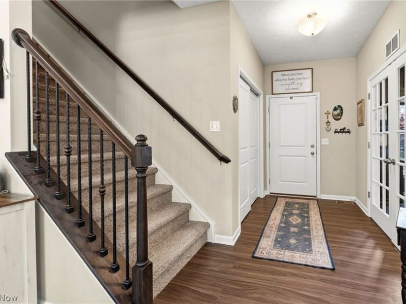 1216 Selena Grove, Green, OH 44685 Photo 13