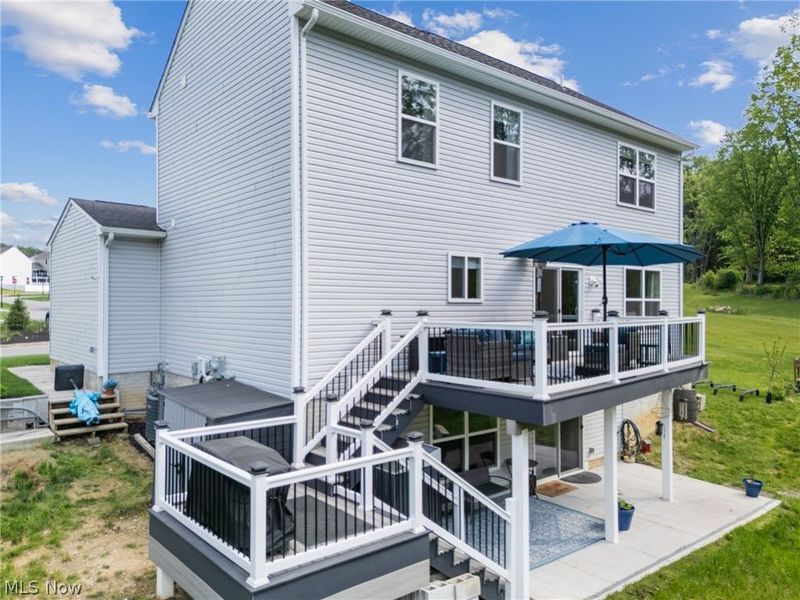 1216 Selena Grove, Green, OH 44685 Photo 8