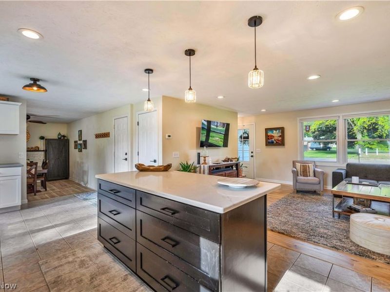8263 Winterwood Avenue NW, North Canton, OH 44720 Photo 15