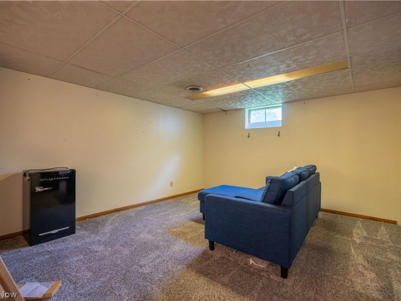 8263 Winterwood Avenue NW, North Canton, OH 44720 Photo 30