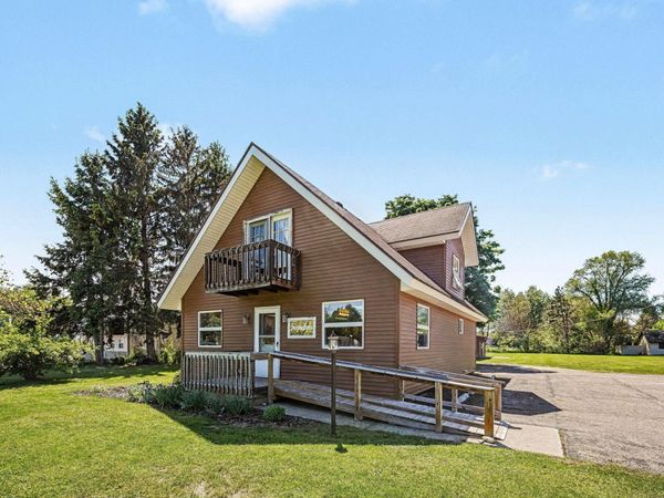 13434 M 40, Gobles, MI 49055