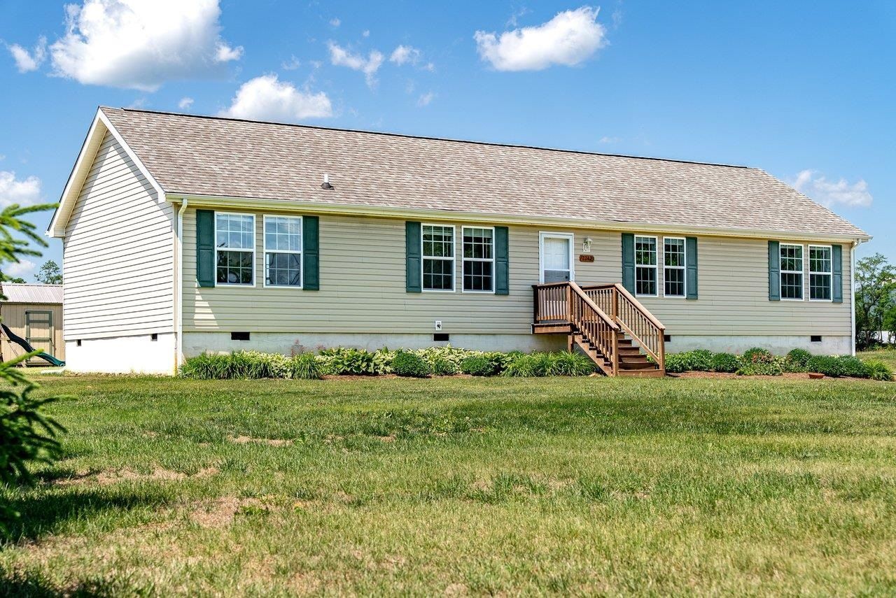 2242 W DRY RIVER RD, DAYTON, VA 22821