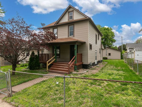 1915 3X Avenue, East Moline, IL 61244