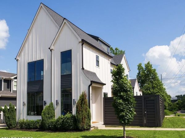 725 Park Circle, Nashville, TN 37205
