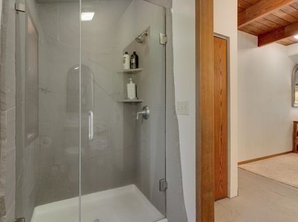 11310 Thelin Drive, Truckee, CA 96161 Photo