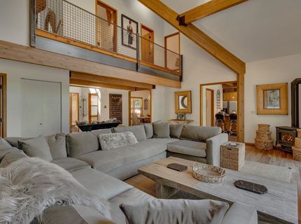 11310 Thelin Drive, Truckee, CA 96161 Photo