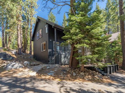50638 Hemlock Court, Soda Springs, CA 95728 Photo