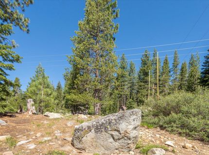 50638 Hemlock Court, Soda Springs, CA 95728 Photo