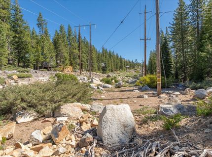 50638 Hemlock Court, Soda Springs, CA 95728 Photo