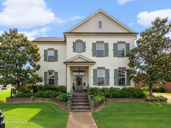 3111 W Beauvoir Place, Hernando, MS 38632