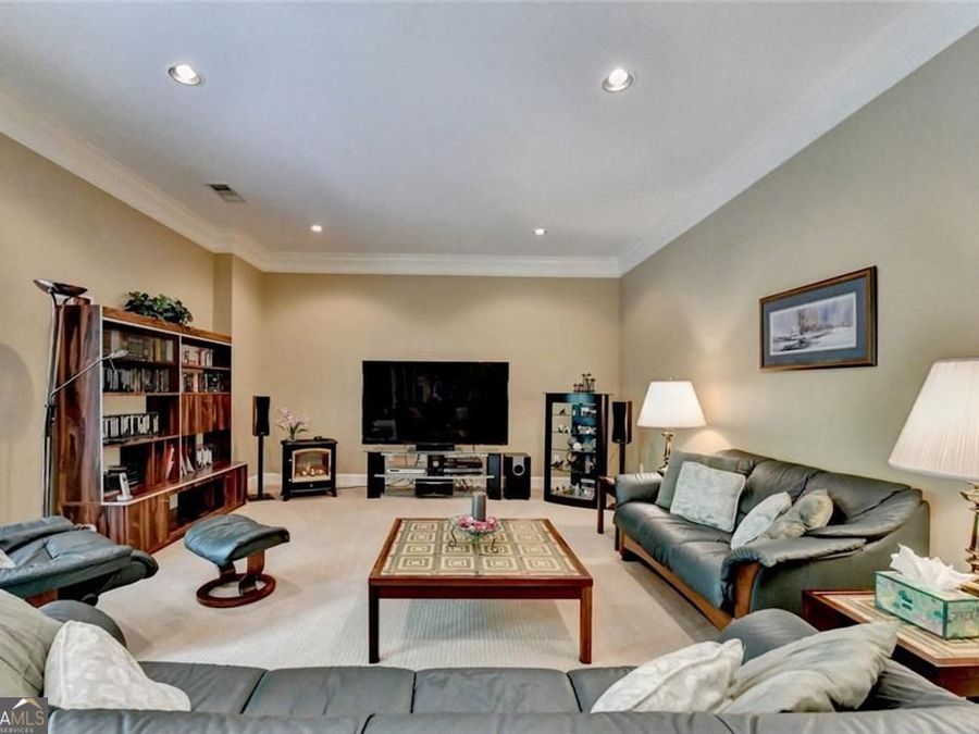 Property Image 47