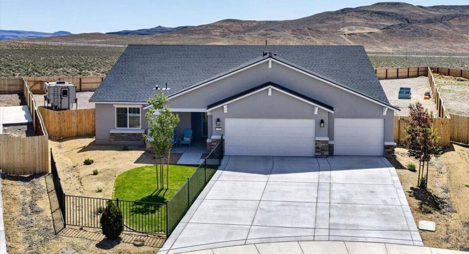 578 Pine Creek Circle, Dayton, NV 89403 Photo