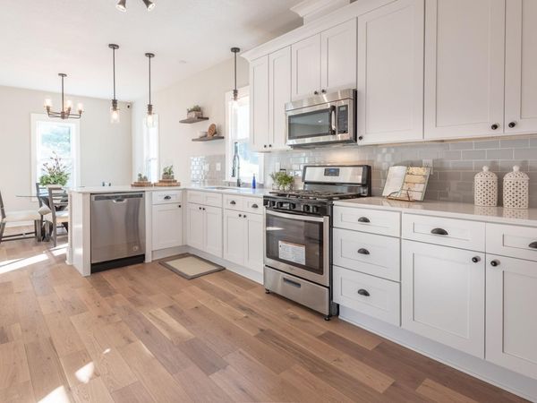 468 Warwick Street, Saint Paul, MN 55105