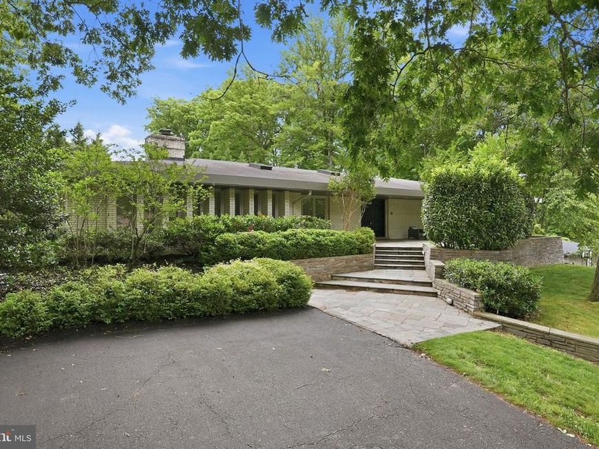 6929 Carmichael Avenue, Bethesda, MD 20817 Main Photo
