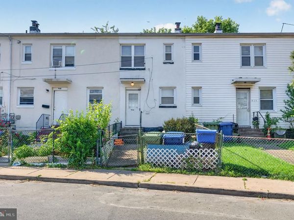 952 ARMISTEAD WAY , BALTIMORE, MD 21205