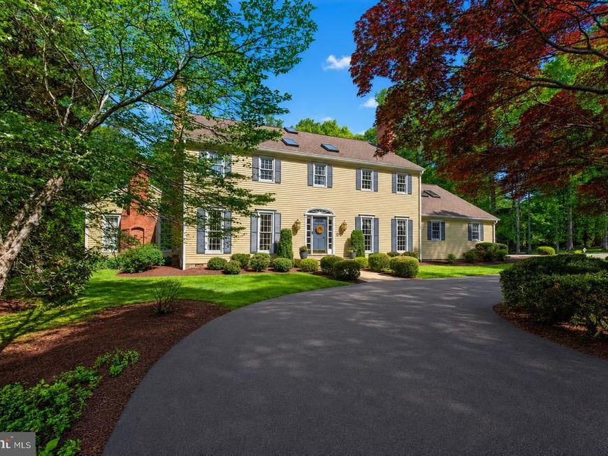 11300 Tara Road, Potomac, MD 20854 Main Photo