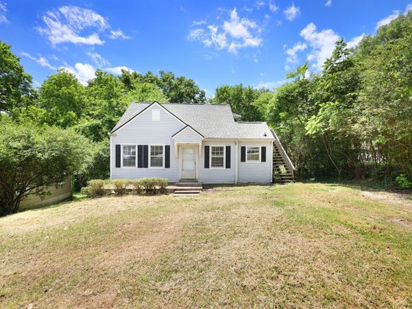 156 Delmar Dr , Clarksville, TN 37040