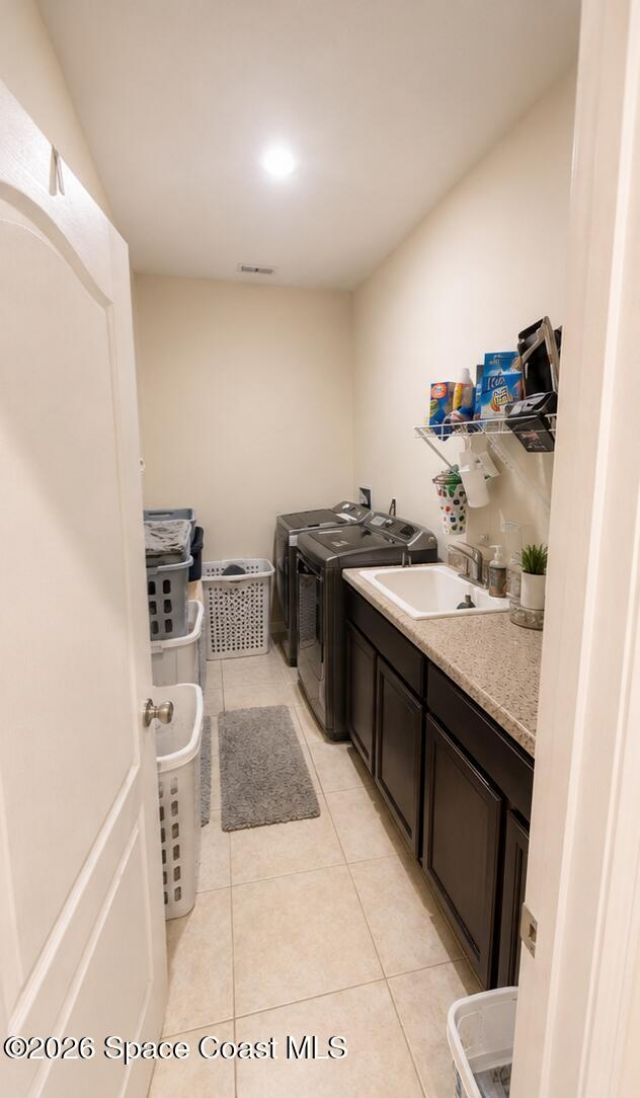 557 L M Davey Lane, Titusville, FL 32780 Photo