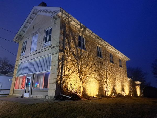 412 Main Street, Colesburg, IA 52035