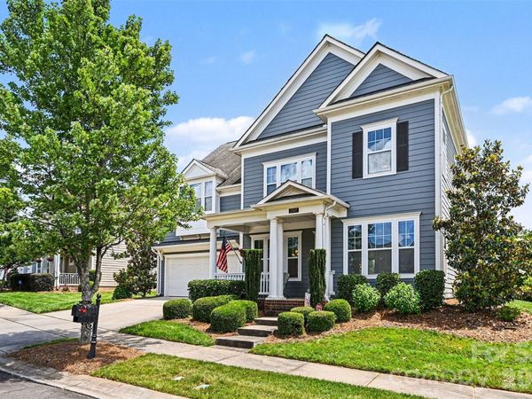 2507 Lochview Street, Pineville, NC 28134