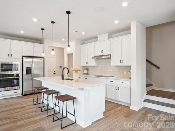 510 Webster Lane , Cramerton, NC 28032