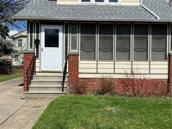 12116 Longmead Avenue , Cleveland, OH 44135