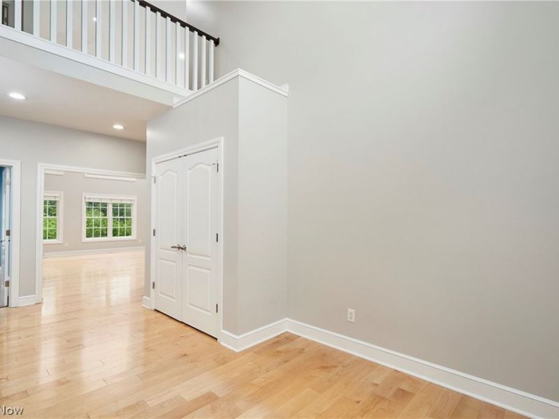 929 Hidden Valley Drive, Wadsworth, OH 44281 Photo 13