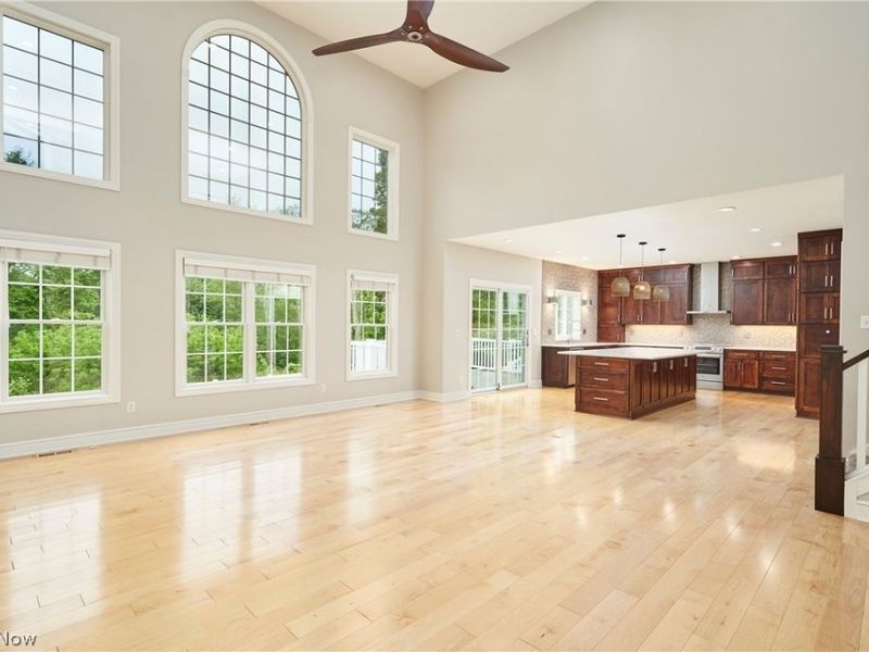 929 Hidden Valley Drive, Wadsworth, OH 44281 Photo 8