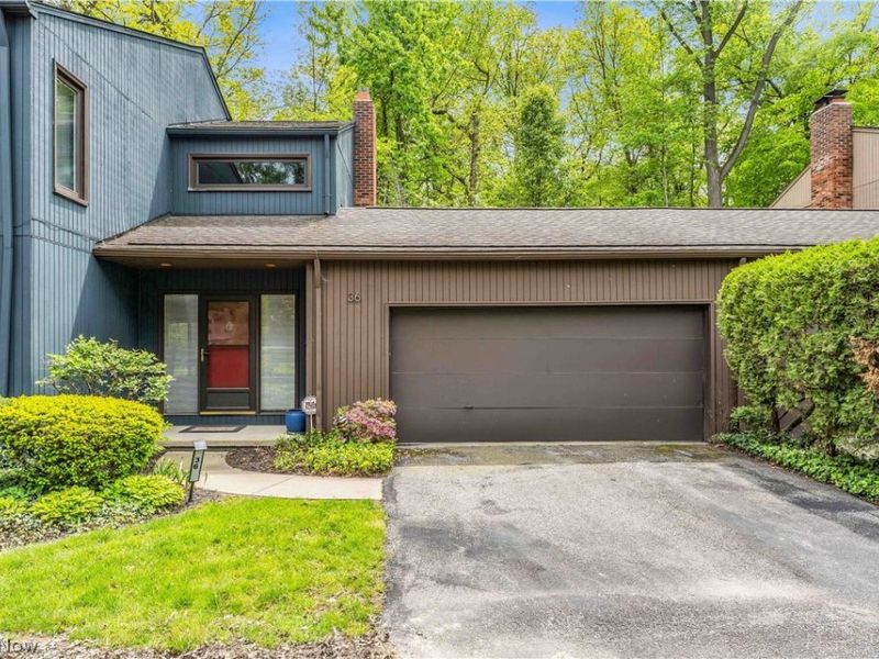 36 Oakshore Drive , Bratenahl, OH 44108 Photo 2
