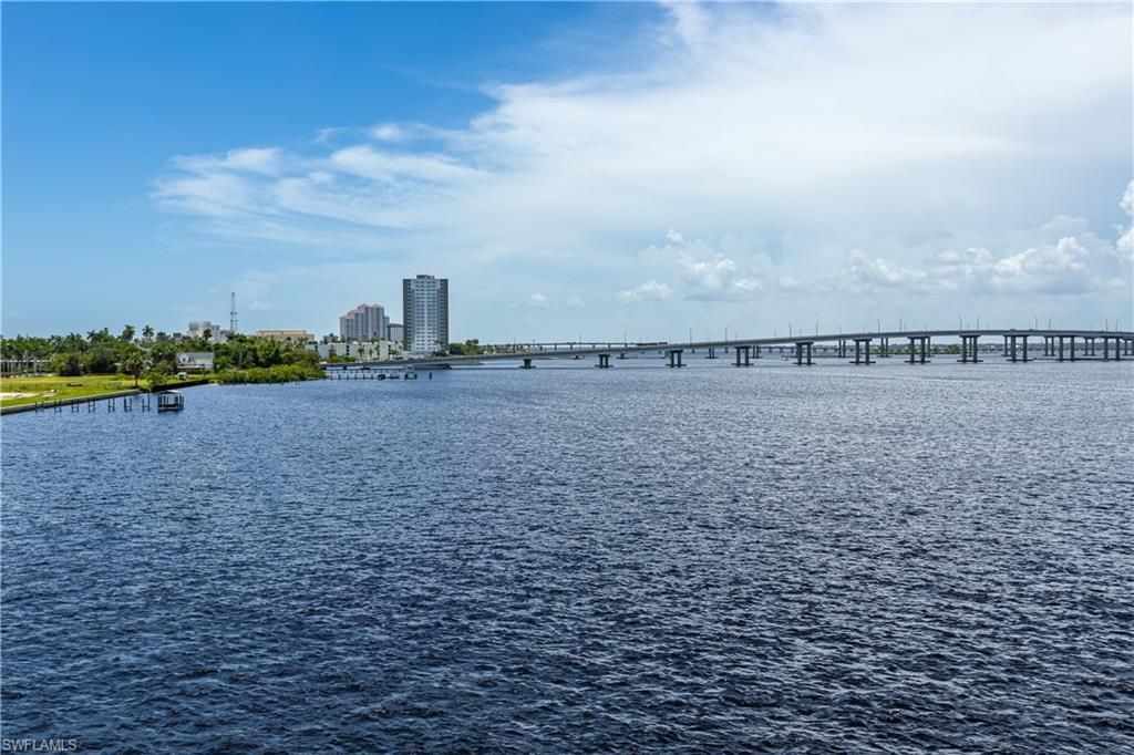 2745 1st St, Unit 1406, Fort Myers, FL 33916 Photo