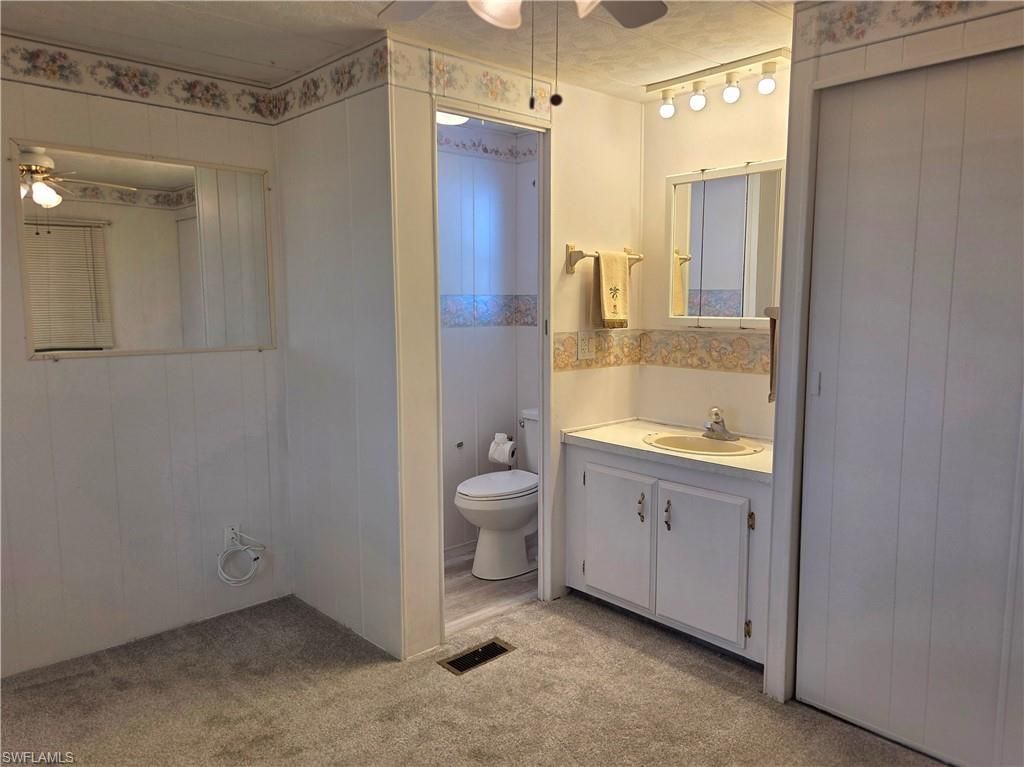 549 Freedom St , North Fort Myers, FL 33917 Photo