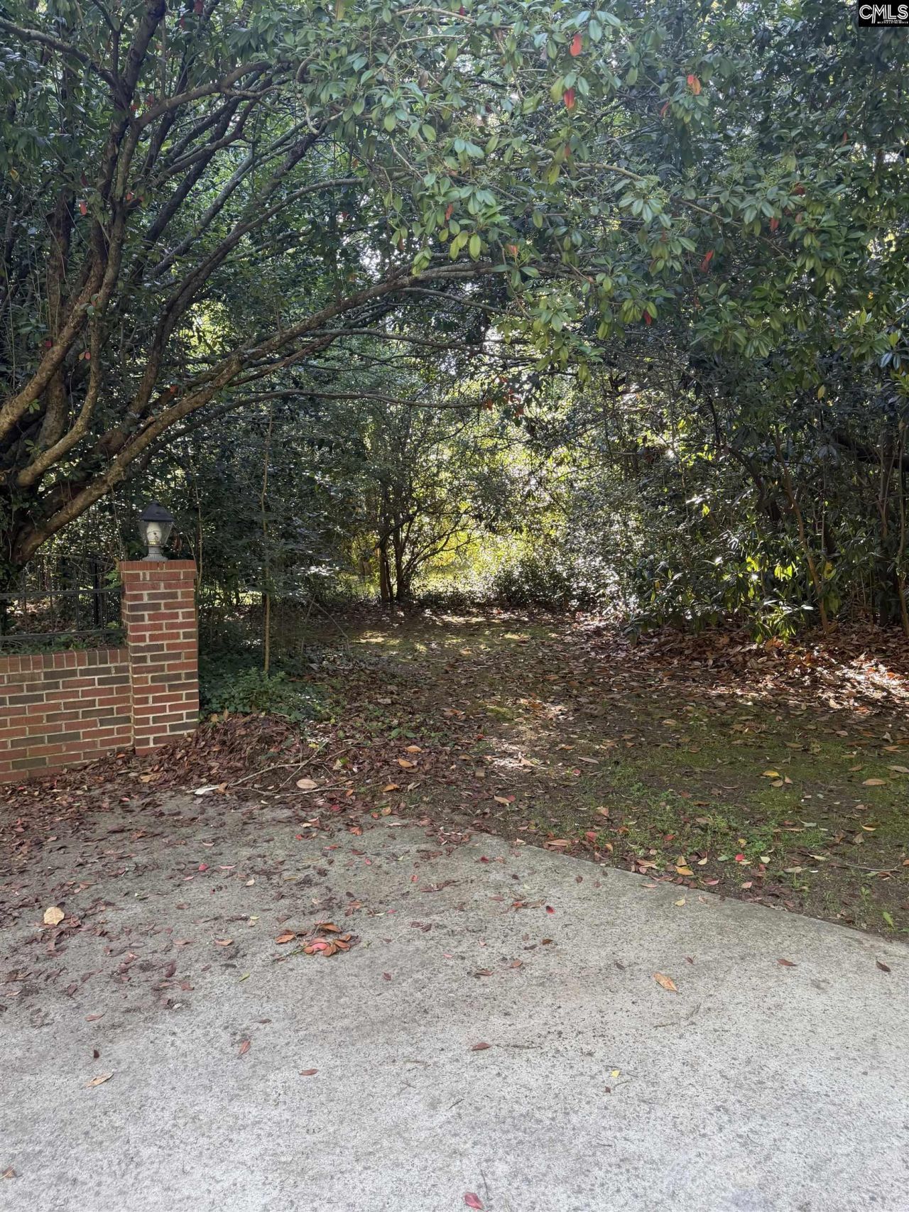1514 Mower  Photo 15