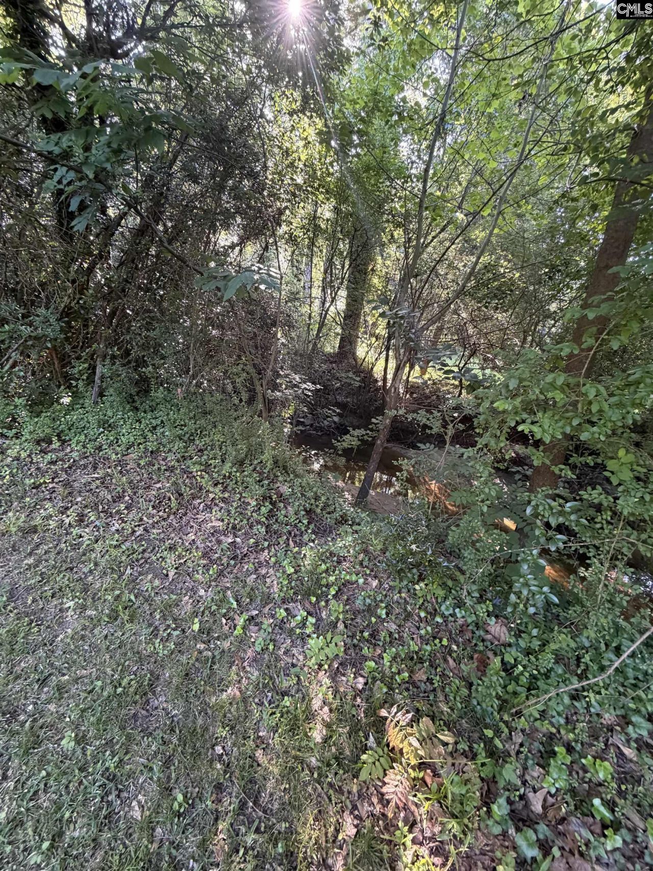 1514 Mower  Photo 17