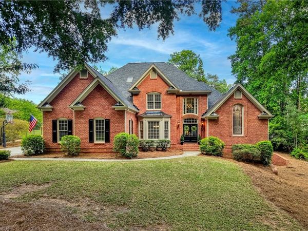 445 Newport Heights , Alpharetta, GA 30005