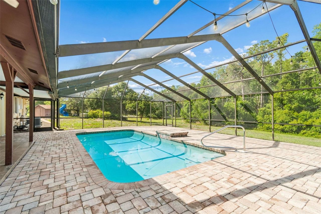7635 Tanglewood Drive , New Port Richey, FL 34654 Photo