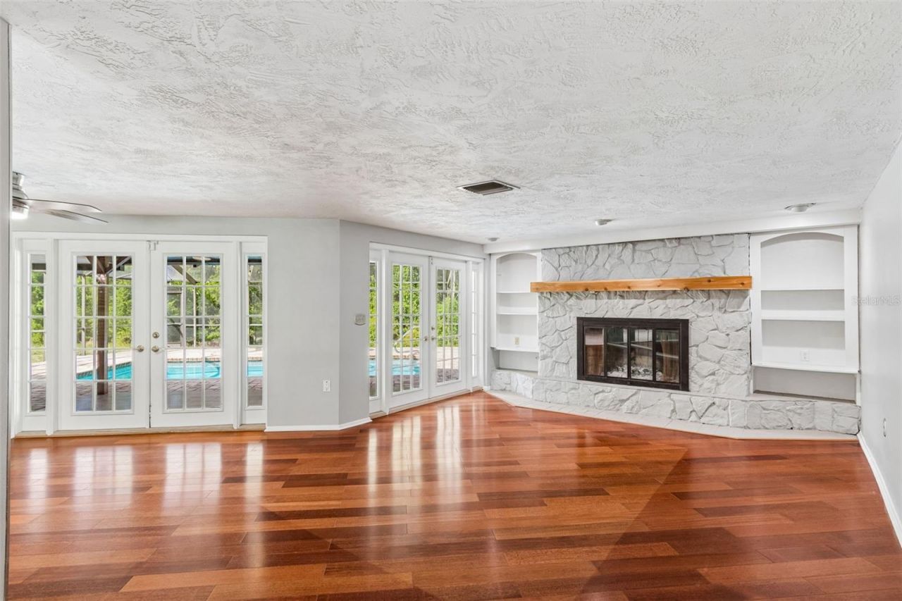 7635 Tanglewood Drive , New Port Richey, FL 34654 Photo