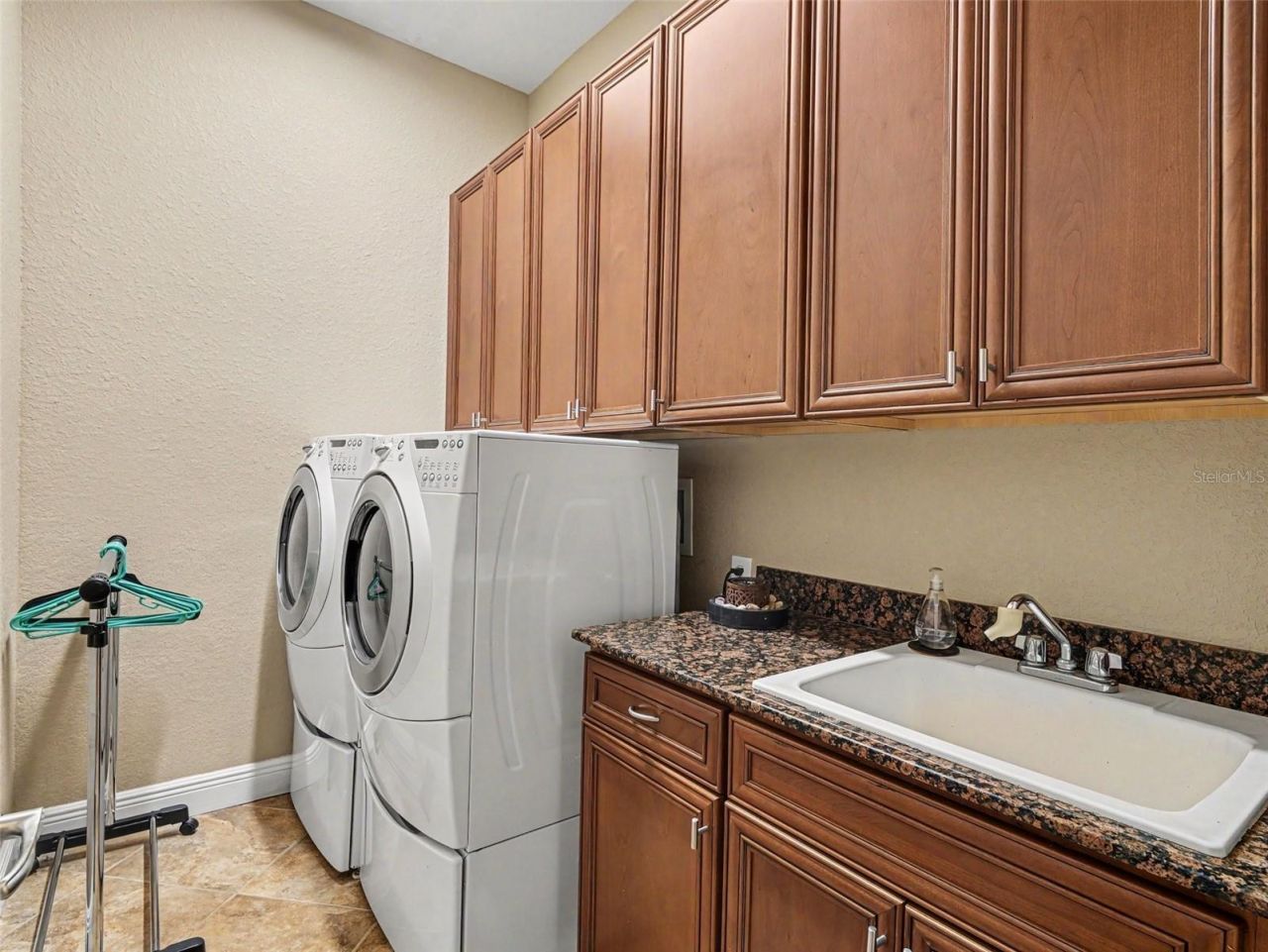 339 Corbett Road, Lithia, FL 33547 Photo