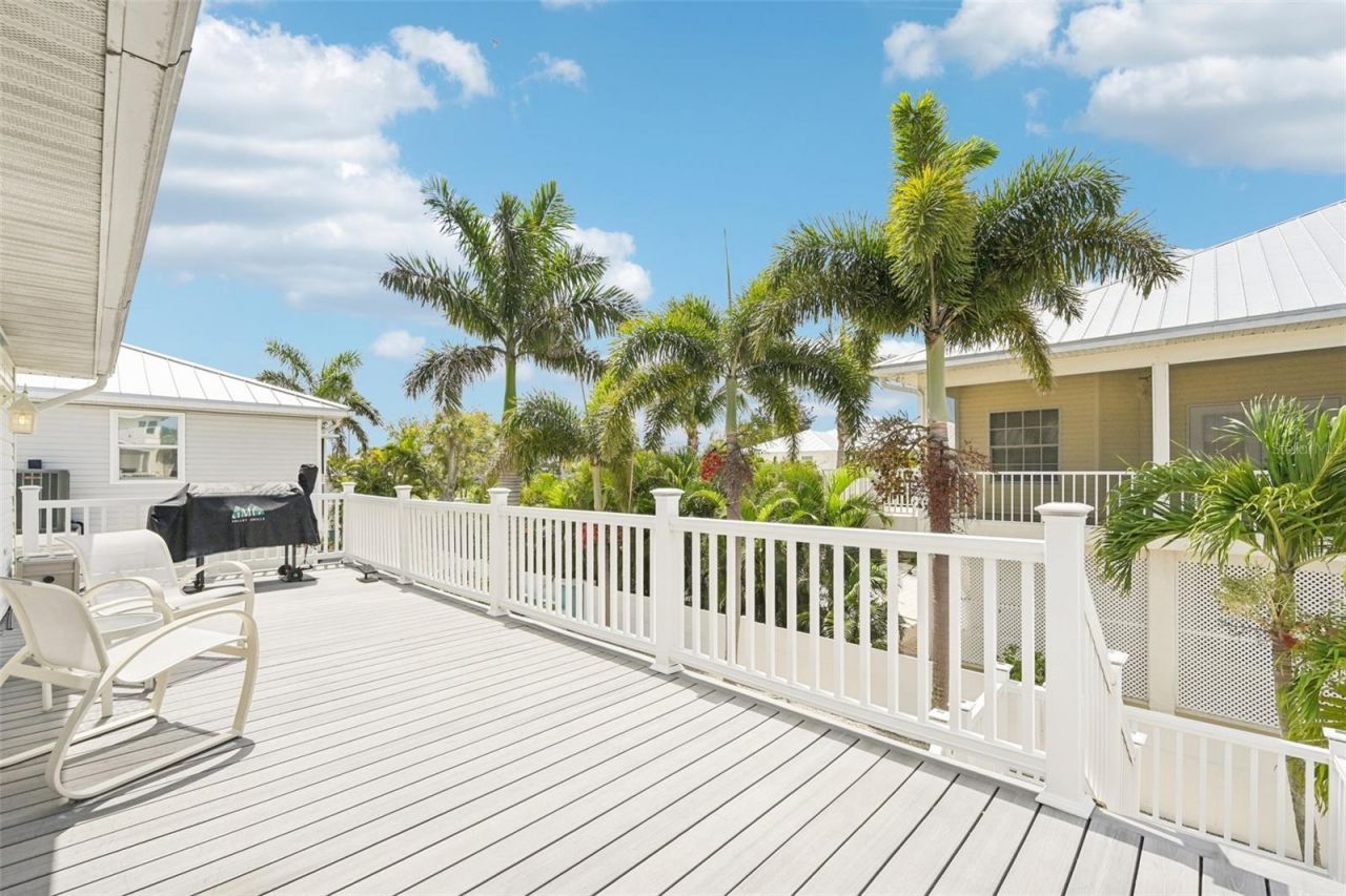 262 S Harbor Drive, Holmes Beach, FL 34217 Photo