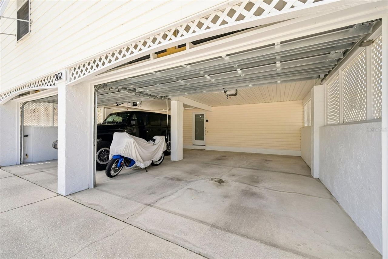 262 S Harbor Drive, Holmes Beach, FL 34217 Photo