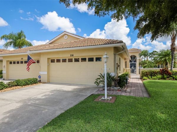 216 VISTA DEL LAGO WAY , VENICE, FL 34292