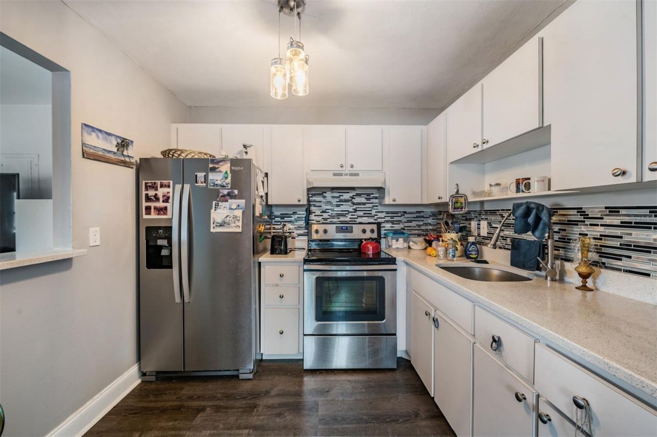 302 Andover Place S, Unit 167, Sun City Center, FL 33573 Photo