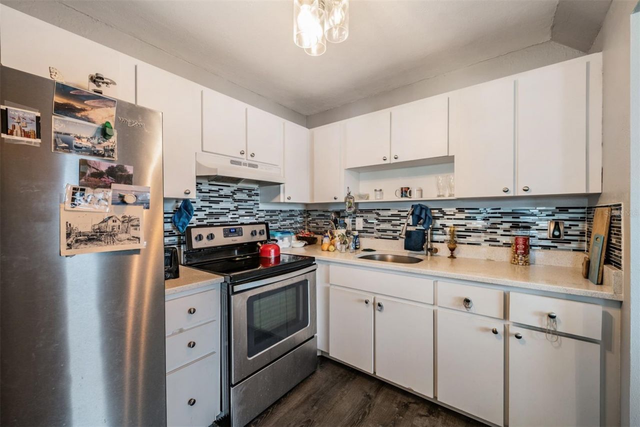 302 Andover Place S, Unit 167, Sun City Center, FL 33573 Photo