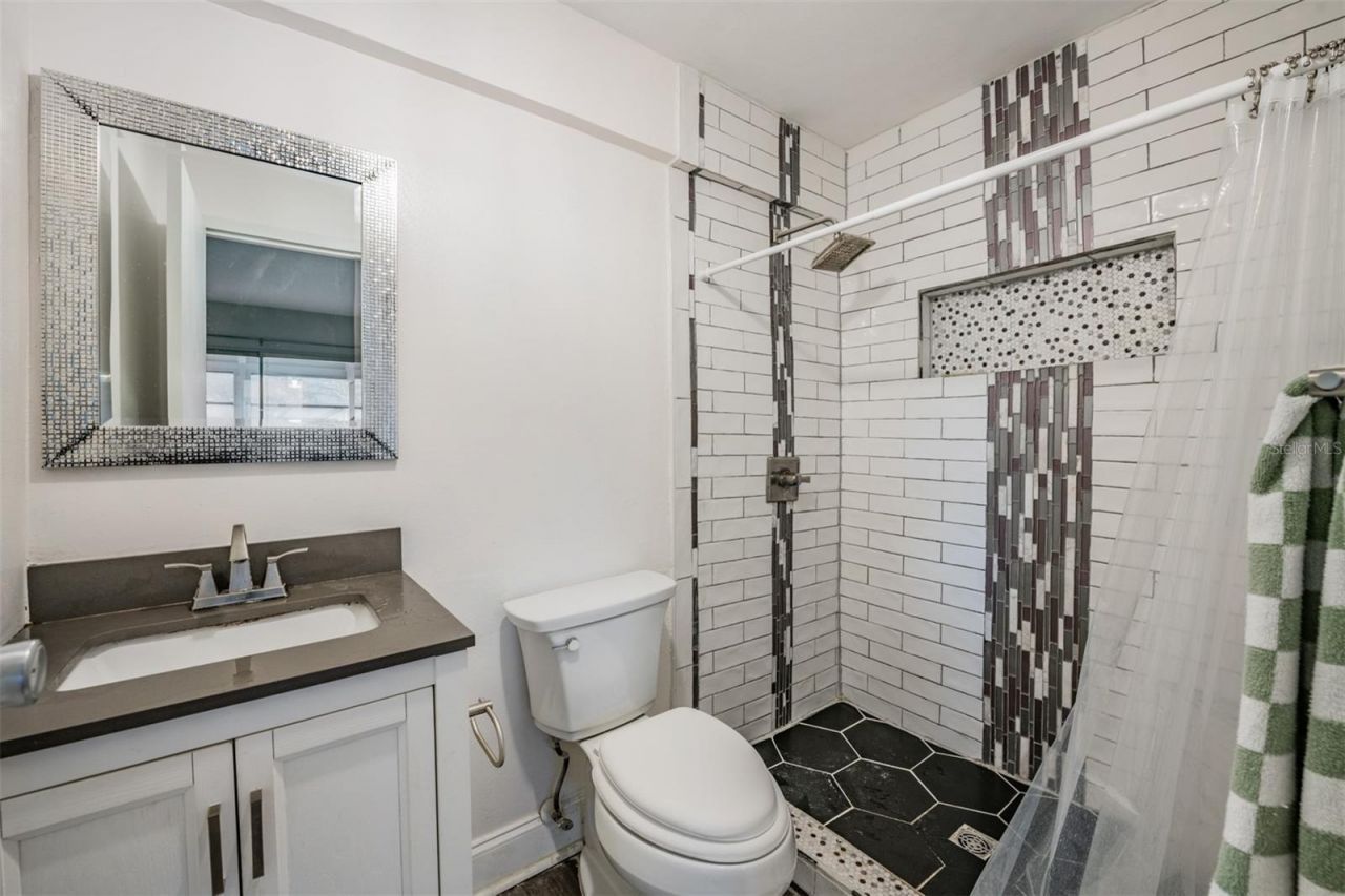 302 Andover Place S, Unit 167, Sun City Center, FL 33573 Photo