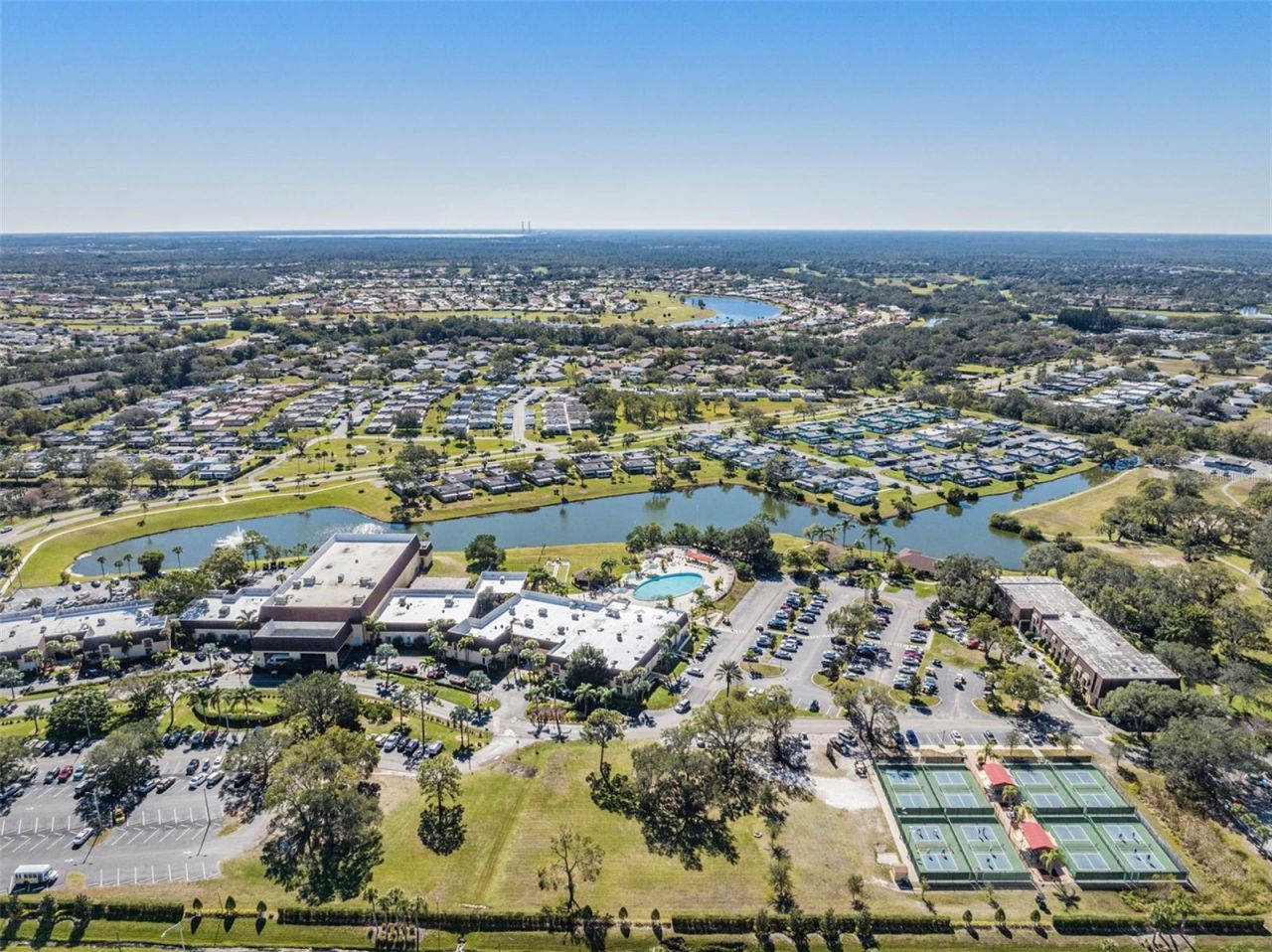 302 Andover Place S, Unit 167, Sun City Center, FL 33573 Photo